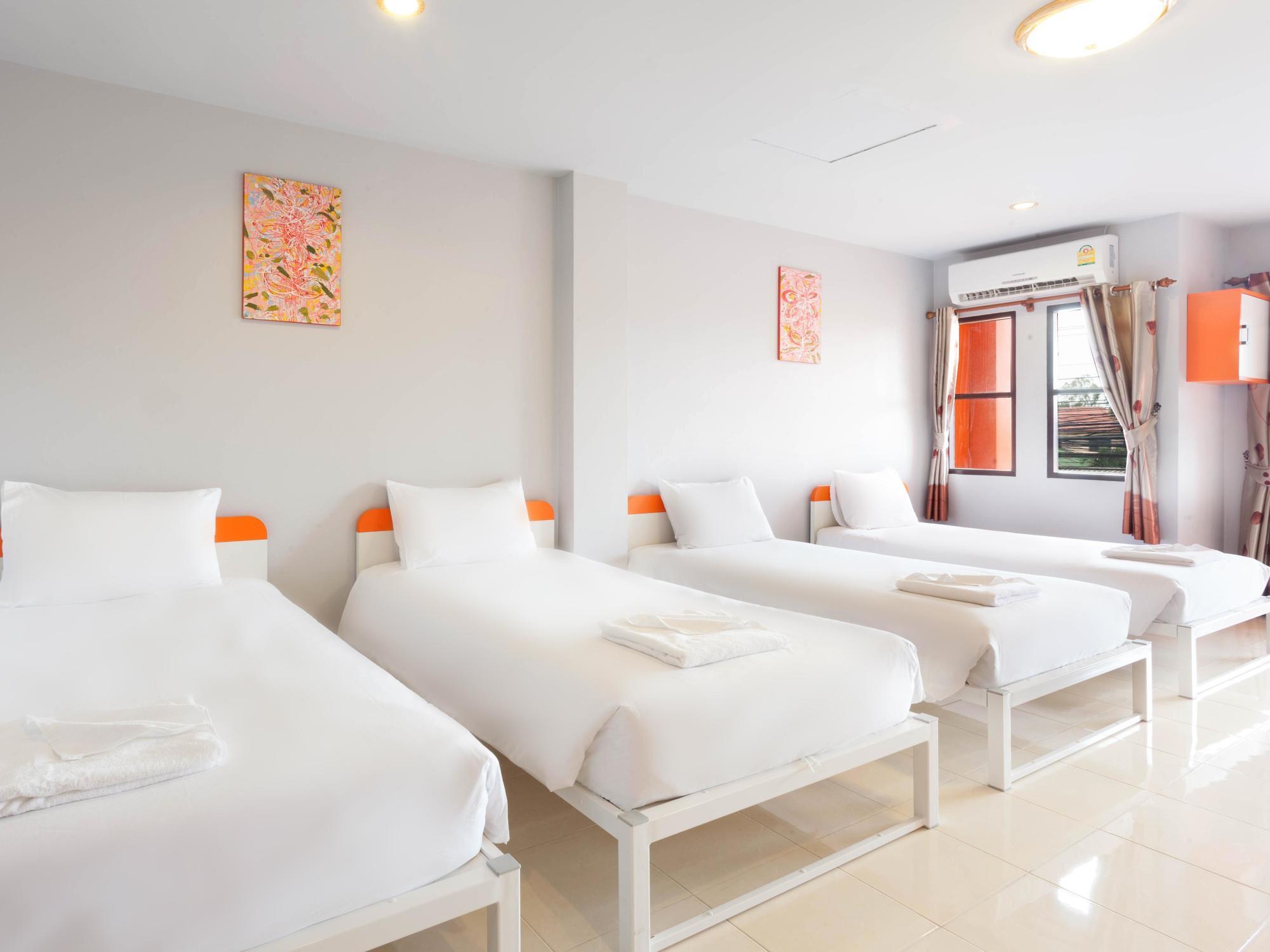 Luna Guesthouse And Travel Rawai Εξωτερικό φωτογραφία