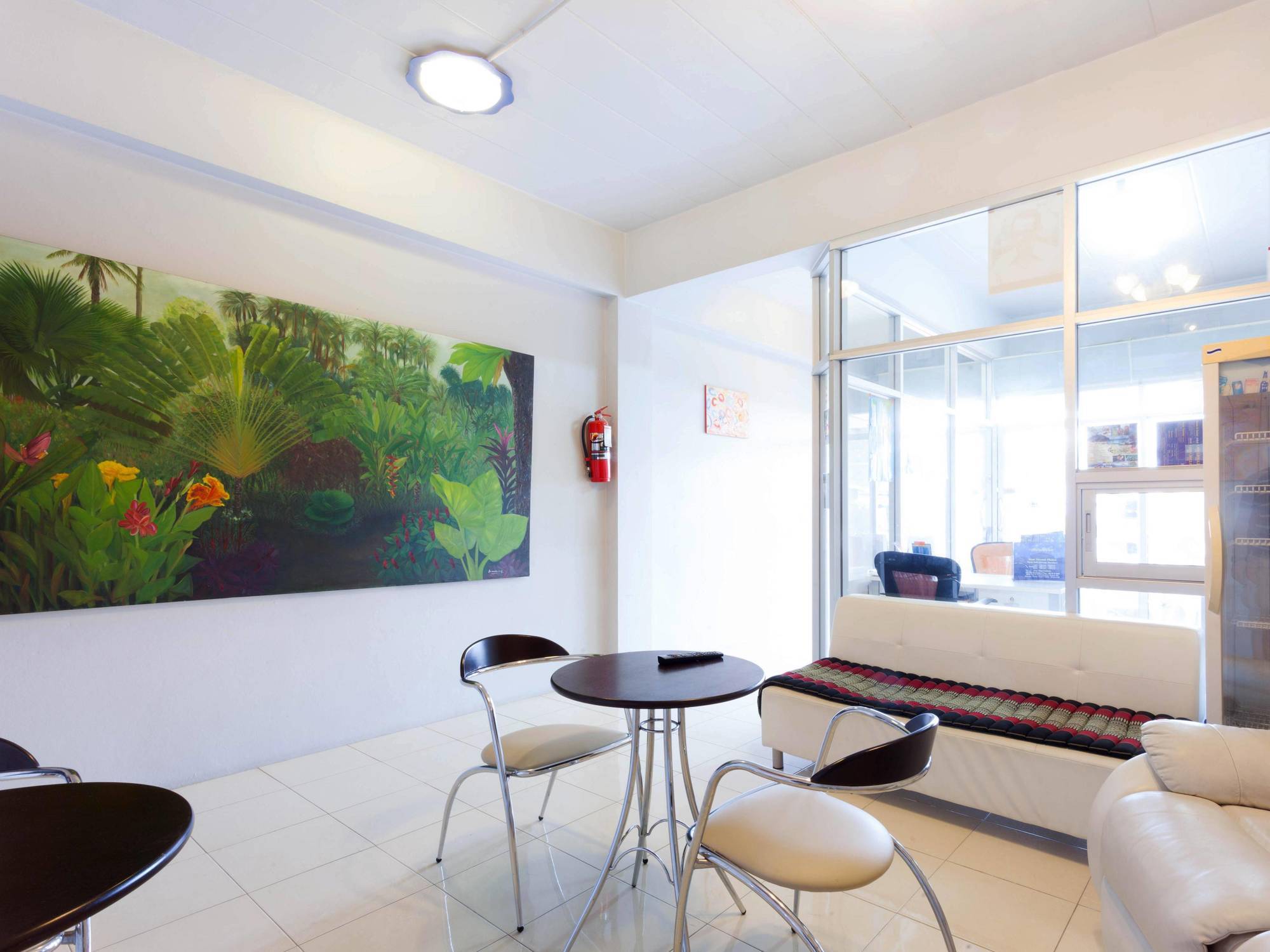 Luna Guesthouse And Travel Rawai Εξωτερικό φωτογραφία