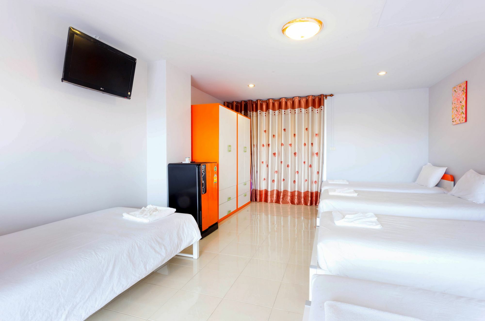 Luna Guesthouse And Travel Rawai Εξωτερικό φωτογραφία