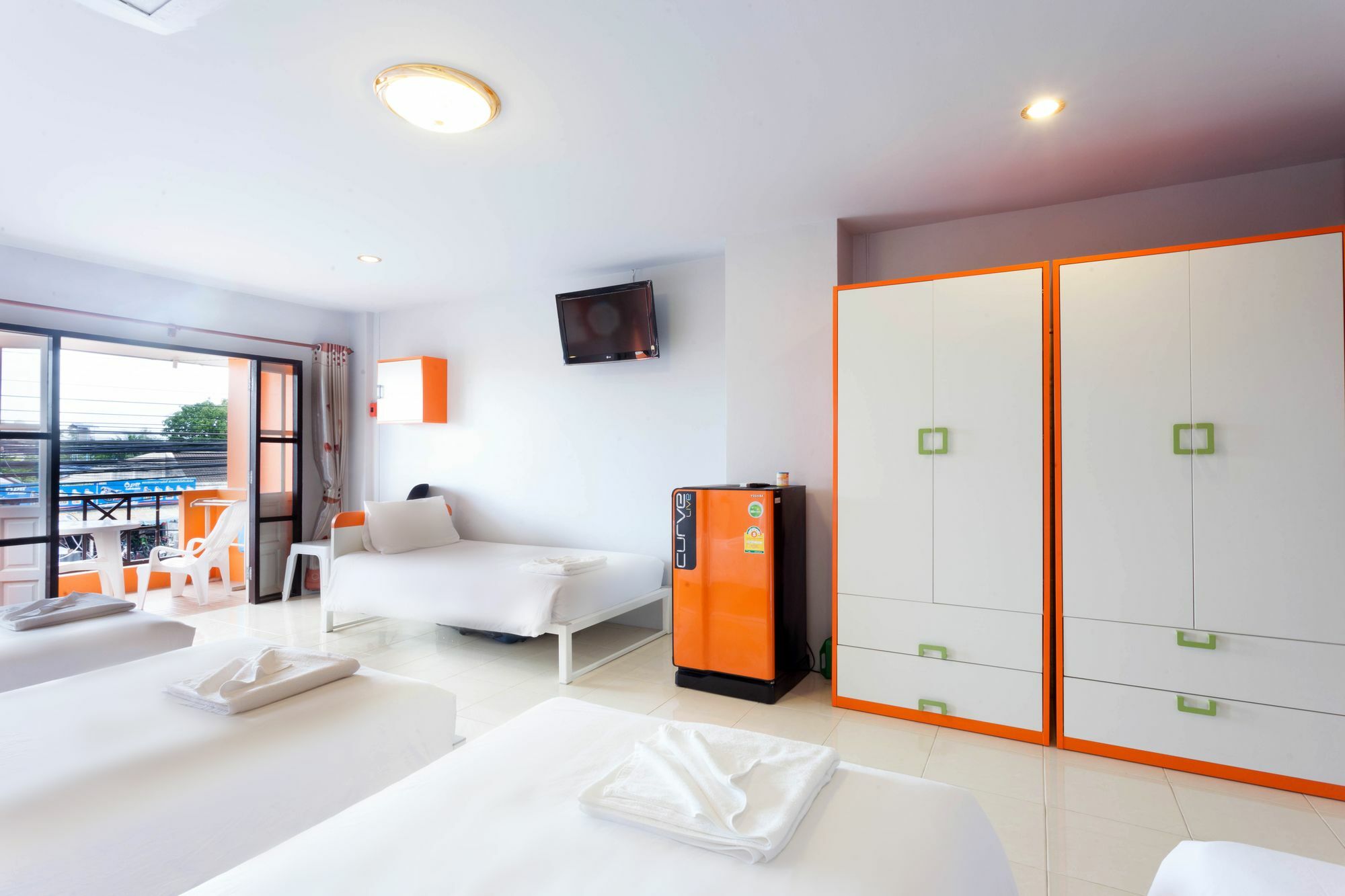 Luna Guesthouse And Travel Rawai Εξωτερικό φωτογραφία