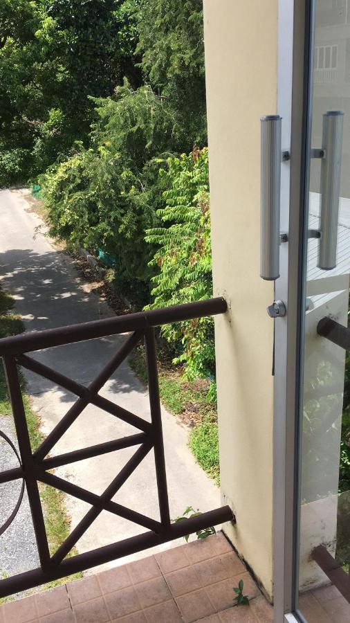 Luna Guesthouse And Travel Rawai Εξωτερικό φωτογραφία